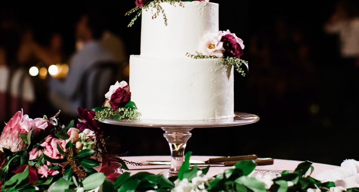 Tips to Buy Customized Cakes for Weddings